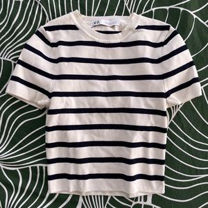 SOLD - Zara cropped striped shirt